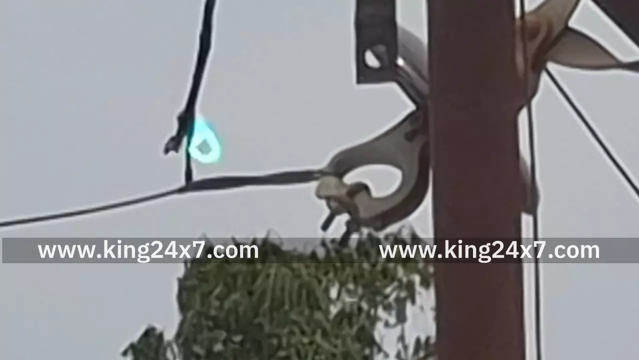 திருமயத்தில் மின்கசிவால் பொதுமக்கள் அச்சம்!