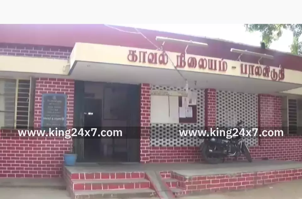 தரகம்பட்டி- உடல்நலம் குன்றிய ஆசிரியர் மயங்கி விழுந்து உயிரிழப்பு.