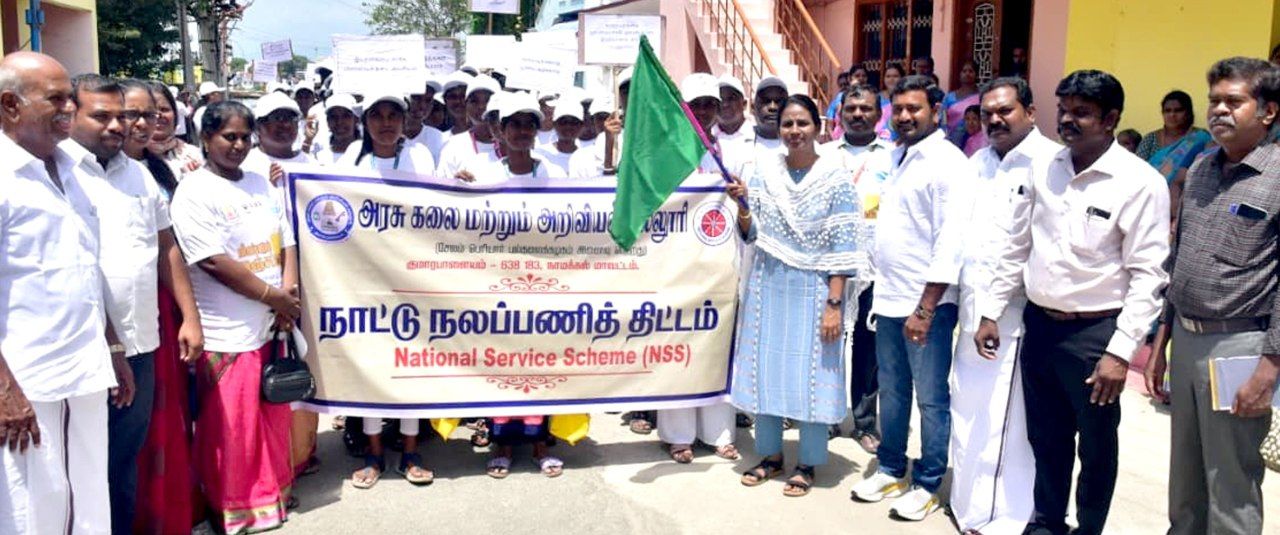 மாபெரும் நெகிழி தவிர்ப்பு விழிப்புணர்வு மற்றும் நெகிழி கழிவுகள் சேகரிப்பு இயக்கத்தினை தொடங்கி வைத்த மாவட்ட ஆட்சியர். மாபெரும் நெகிழி தவிர்ப்பு விழிப்புணர்வு மற்றும் நெகிழி கழிவுகள் சேகரிப்பு இயக்கத்தினை தொடங்கி வைத்த மாவட்ட ஆட்சியர்.