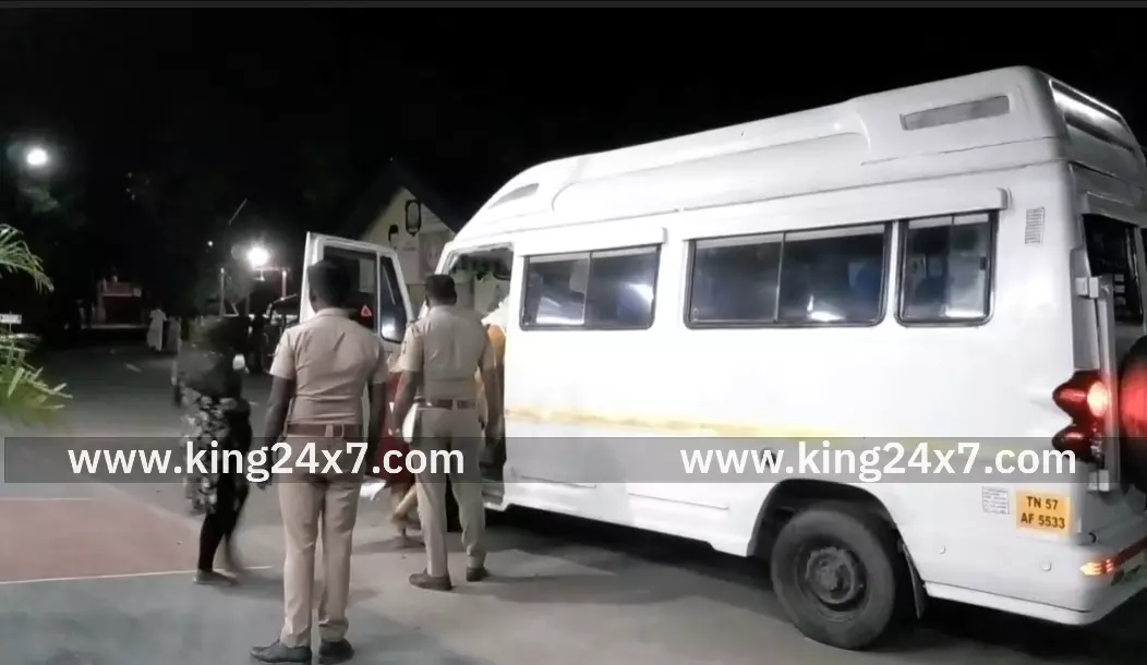 கோவை: மசாஜ் சென்டரில் விபச்சாரம் – 8 பேர் கைது கோவை: மசாஜ் சென்டரில் விபச்சாரம் – 8 பேர் கைது