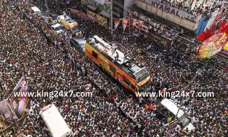 கரூர் நெரிசல் வழக்கு; தீர்ப்பை ஒத்திவைத்தது உச்சநீதிமன்றம்!! கரூர் நெரிசல் வழக்கு; தீர்ப்பை ஒத்திவைத்தது உச்சநீதிமன்றம்!!