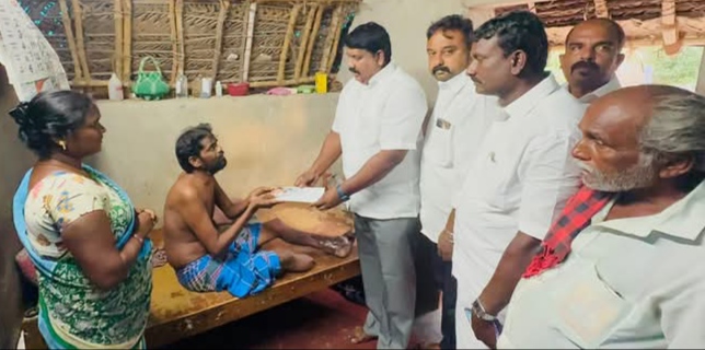சர்க்கரை நோயால் வலது காலை இழந்த இளைஞருக்கு சர்க்கரை நோயால் வலது காலை இழந்த இளைஞருக்கு