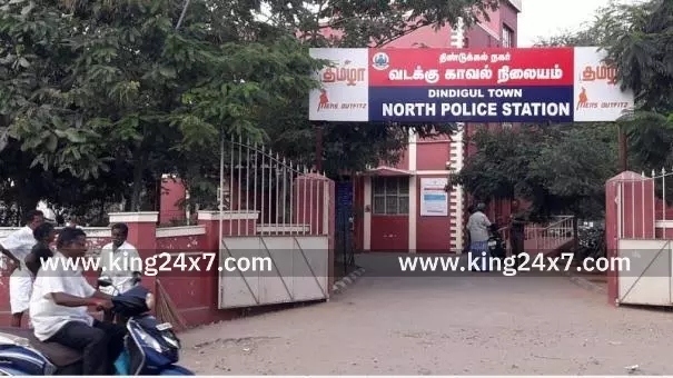 ATM- கார்டை நூதன முறையில் திருடி ரூ.1,30,000 திருடிய வழக்கில் கர்நாடக வாலிபர் கைது ATM- கார்டை நூதன முறையில் திருடி ரூ.1,30,000 திருடிய வழக்கில் கர்நாடக வாலிபர் கைது