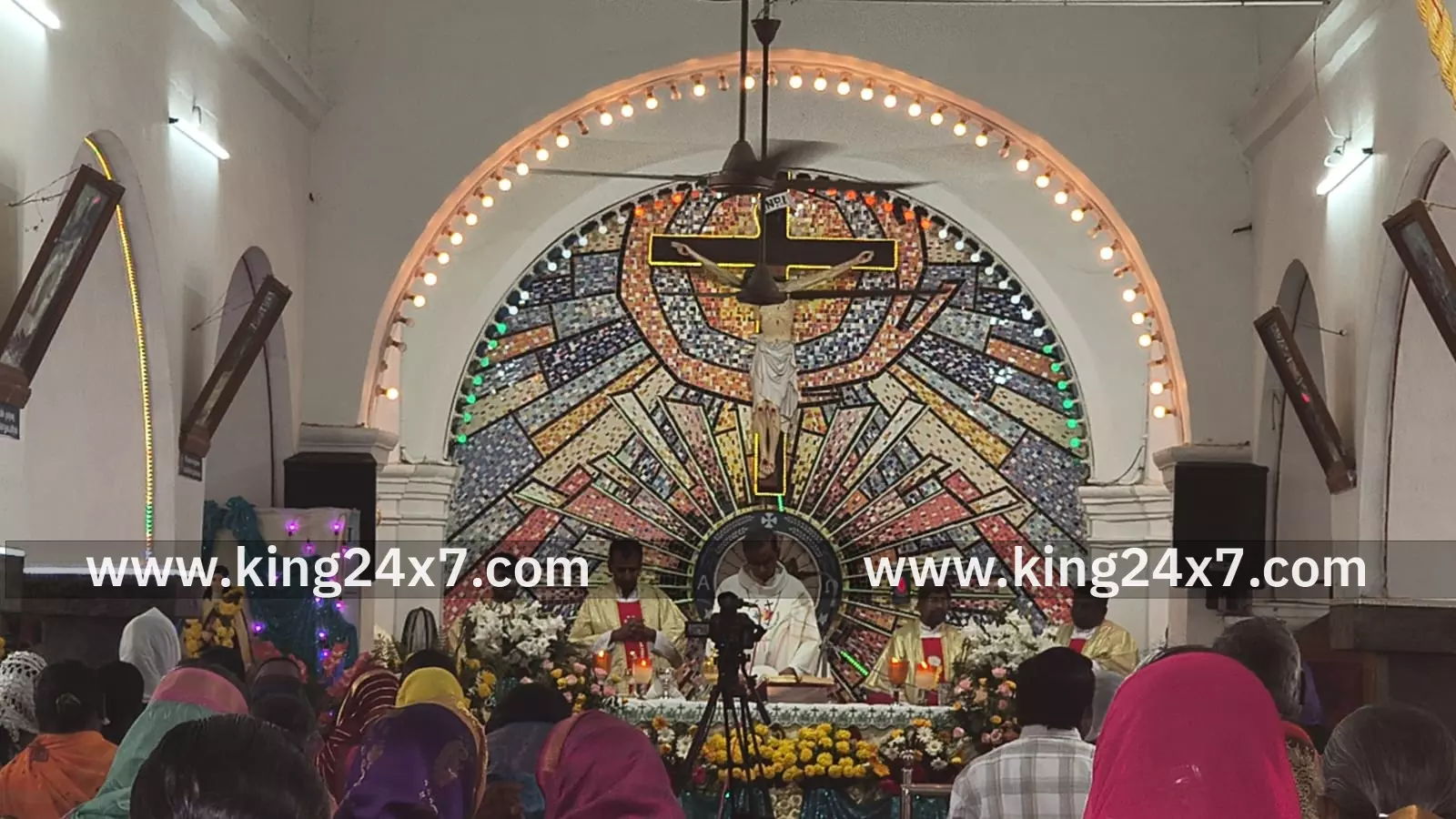 குழந்தை இயேசுவின் தெரசாள் திருவிழா கொண்டாட்டம் குழந்தை இயேசுவின் தெரசாள் திருவிழா கொண்டாட்டம்