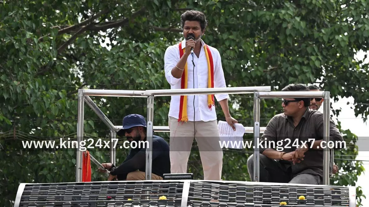 விஜய்யின் பிரச்சாரம் அடுத்த 2 வாரங்களுக்கு ரத்து: தவெக அறிவிப்பு விஜய்யின் பிரச்சாரம் அடுத்த 2 வாரங்களுக்கு ரத்து: தவெக அறிவிப்பு