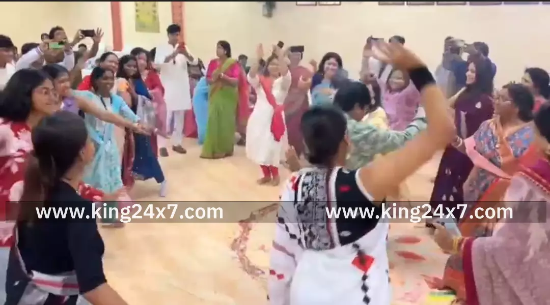 கோவை: துர்கா பூஜை கொண்டாட்டம் கோலாகலம் !