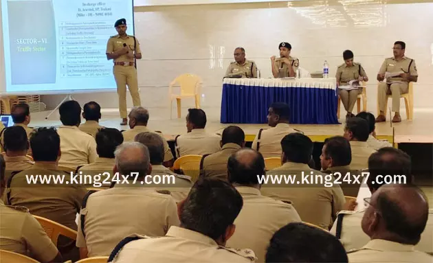 குலசை முத்தாரம்மன் தசரா விழா – பாதுகாப்பு குறித்து டிஐஜி ஆலோசனை