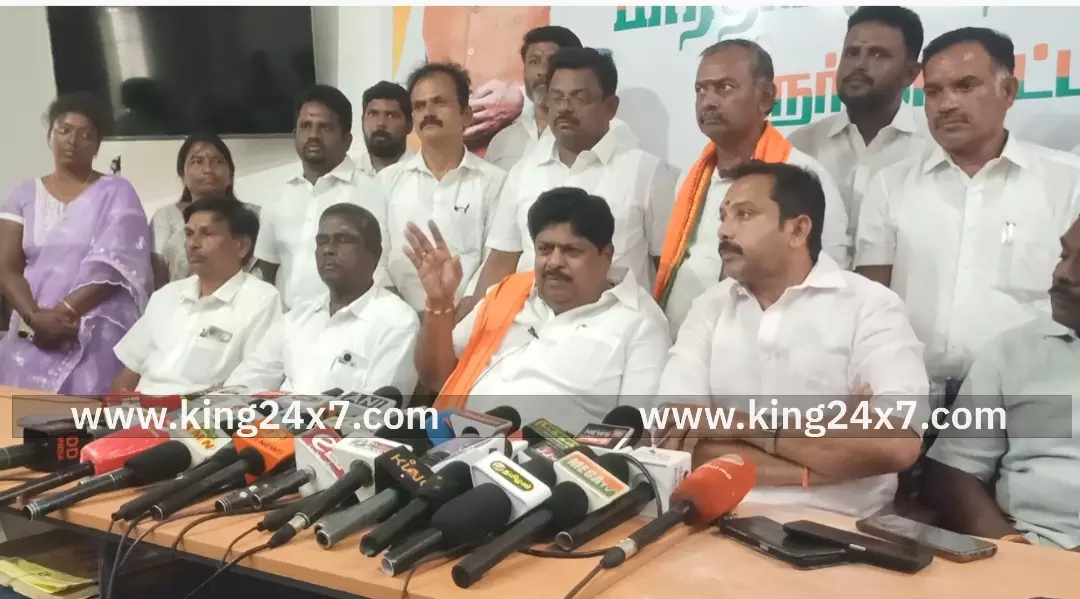 கரூரில் நடைபெற்ற துயர சம்பவத்தை படங்களுடன் விளக்க செந்தில் பாலாஜிக்கு அதிகாரம் இல்லை.முன்னாள் எம்பி ராமலிங்கம் கரூரில் பேட்டி.