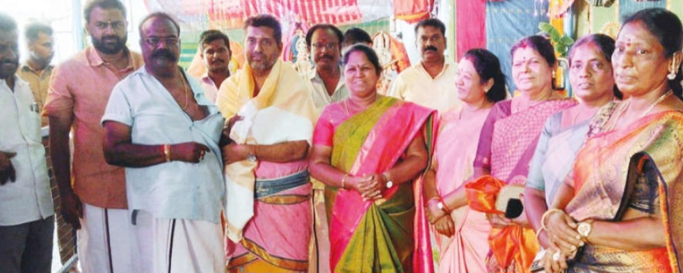 தாராபுரம் துர்க்கை அம்மன் கோவிலில் யாக பூஜை அமைச்சர் பங்கேற்பு