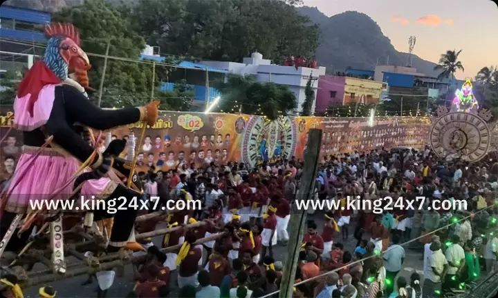 முத்தாரம்மன் கோவிலில் மகிஷாசுர சம்ஹார விழா முத்தாரம்மன் கோவிலில் மகிஷாசுர சம்ஹார விழா