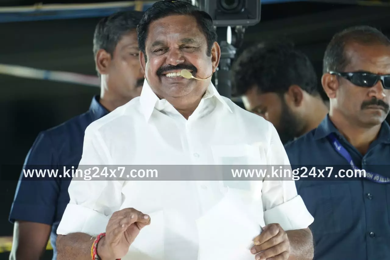 பாலக்கோட்டில் எடப்பாடி பழனிச்சாமி பிரச்சார பயணம்