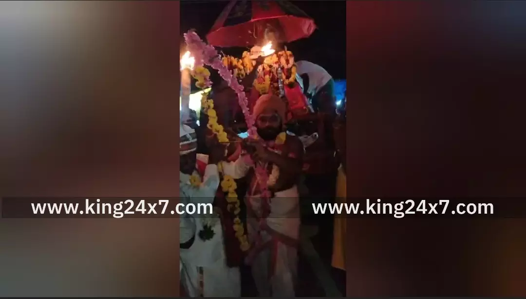 செஞ்சேரிமலையில் 206-வது ஆண்டு அம்பு சேவை விழா கோலாகலம்! செஞ்சேரிமலையில் 206-வது ஆண்டு அம்பு சேவை விழா கோலாகலம்!