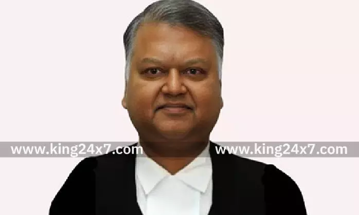 உத்தரவுகளை பிறப்பிப்பதற்காக நீதிபதிகளும் விமர்சிக்கப்படுகின்றனர் : ஐகோர்ட் நீதிபதி செந்தில்குமார் அதிருப்தி!!