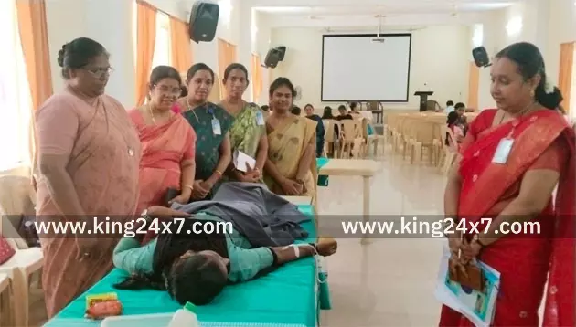 மரியன்னை கல்லூரியில் இரத்ததான முகாம். மரியன்னை கல்லூரியில் இரத்ததான முகாம்.