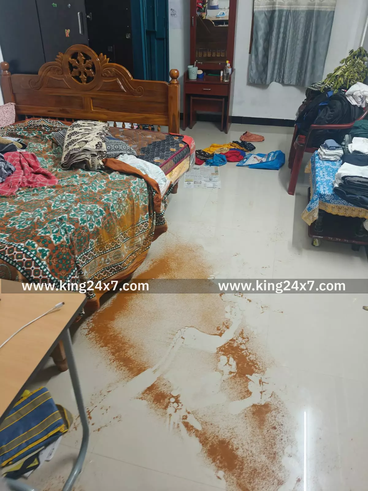 சூலூரில் பூட்டிய வீட்டில் நகை, பணம் கொள்ளை – மிளகாய் பொடி தூவி தப்பிய மர்ம நபர்கள் !