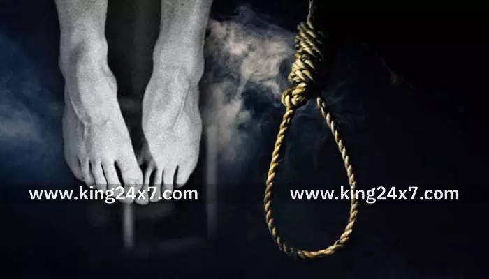 சங்கரன்கோவிலில் வாலிபர் தூக்கு போட்டு தற்கொலை