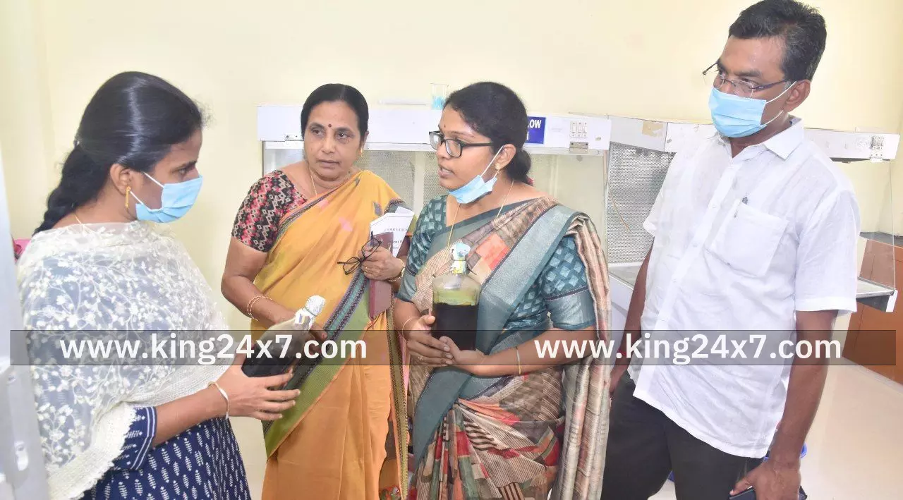 உயிரியல் கட்டுப்பாட்டு ஆய்வகத்தில் நேரில் சென்று ஆய்வு மேற்கொண்ட மாவட்ட ஆட்சியர். உயிரியல் கட்டுப்பாட்டு ஆய்வகத்தில் நேரில் சென்று ஆய்வு மேற்கொண்ட மாவட்ட ஆட்சியர்.