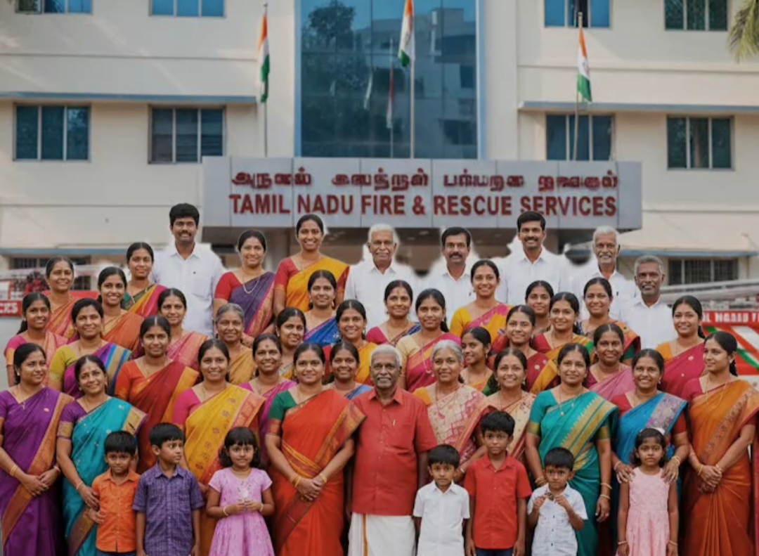 வாங்க கற்றுக் கொள்ளலாம் என்ற தலைப்பில் பொதுமக்களுக்கு தீயணைப்பு துறையினர் அழைப்பு. வாங்க கற்றுக் கொள்ளலாம் என்ற தலைப்பில் பொதுமக்களுக்கு தீயணைப்பு துறையினர் அழைப்பு.