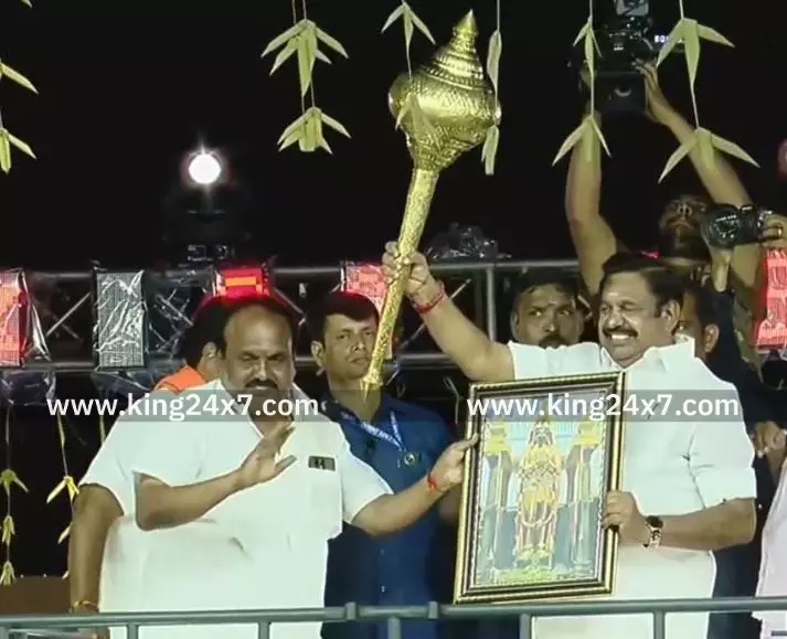 அதிமுக எப்போதும் மக்களை நம்பித்தான் உள்ளது, எப்போதும் எங்களை வீழ்த்த முடியாது... நாமக்கல் மாநகரில் எடப்பாடி பழனிசாமி சூளுரை!