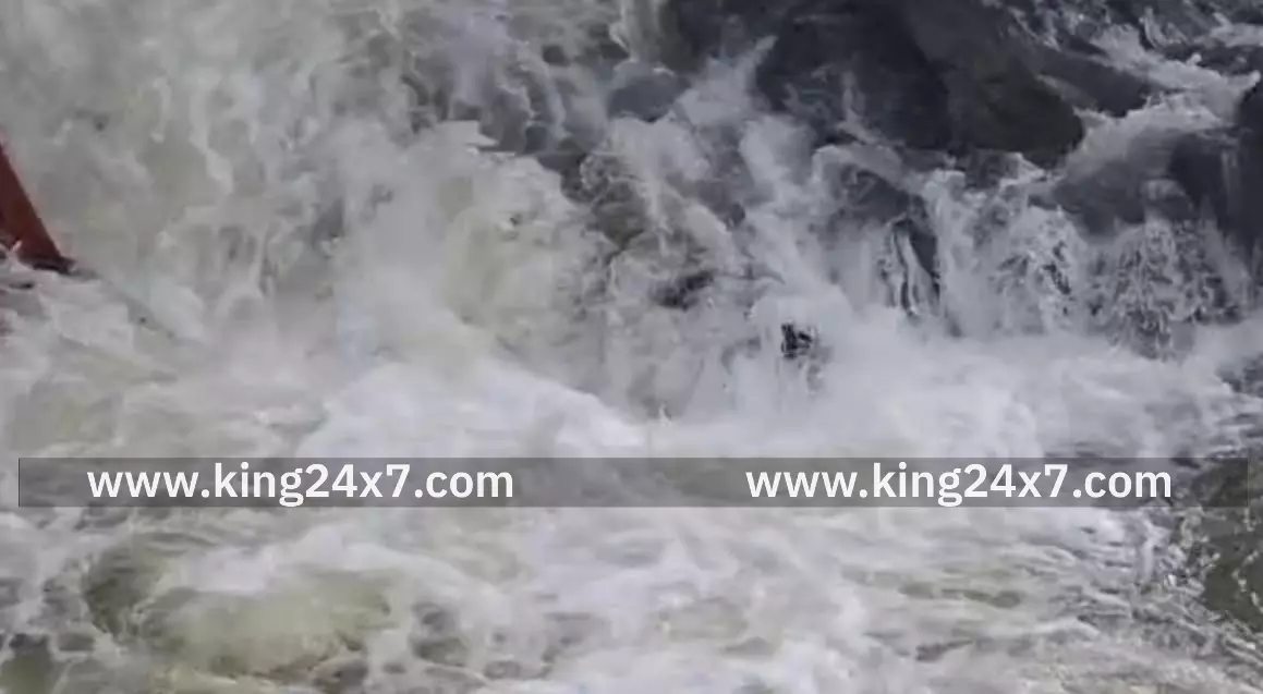 ஒகேனக்கல்லில் நீர்வரத்து அதிகரிப்பு