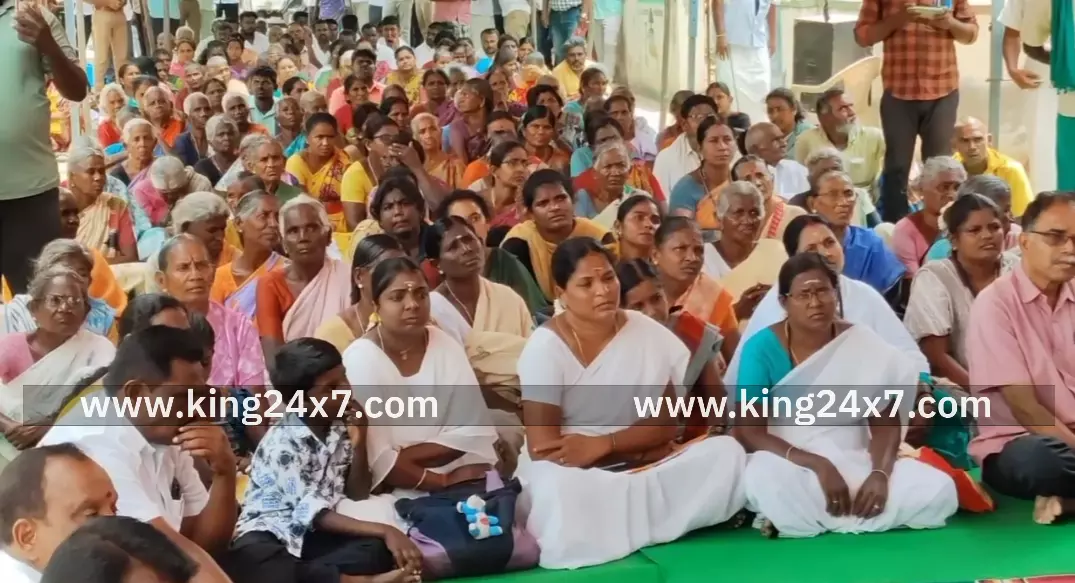 ஆண்டாங்கோவில் கிழக்கு ஊராட்சி வளர்ச்சிக்கு மட்டும் முப்பது கோடி ரூபாய் ஒதுக்கி தந்துள்ளார் தமிழக முதலமைச்சர் செந்தில் பாலாஜி தகவல். ஆண்டாங்கோவில் கிழக்கு ஊராட்சி வளர்ச்சிக்கு மட்டும் முப்பது கோடி ரூபாய் ஒதுக்கி தந்துள்ளார் தமிழக முதலமைச்சர் செந்தில் பாலாஜி தகவல்.