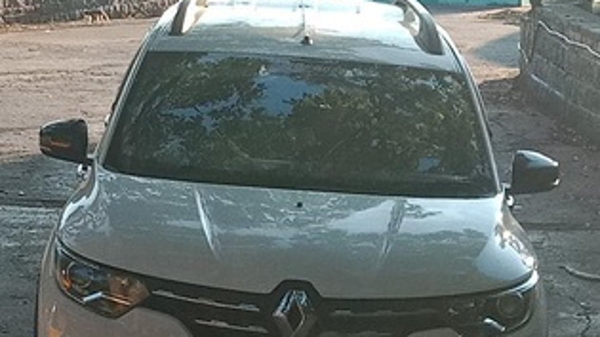 பழைய குற்றாலம் வனப்பகுதியில் அத்துமீறி நுழைந்த 3 போ் மீது வழக்கு