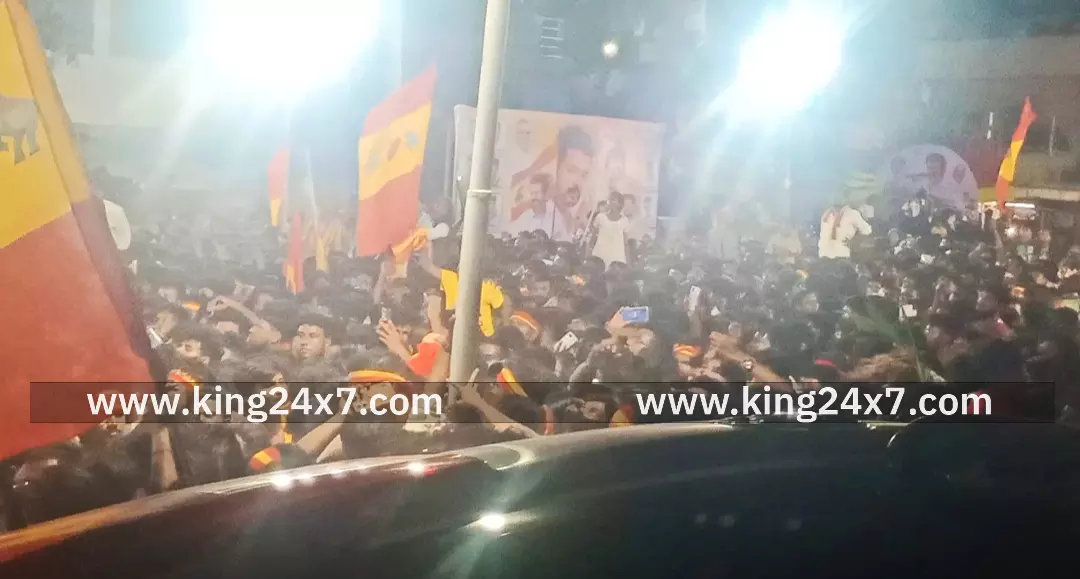 கரூர் துயர சம்பவம் தொடர்பாக நீதிபதி மீது அவதூறு பரப்பிய தவெக நிர்வாகி கைது. கரூர் துயர சம்பவம் தொடர்பாக நீதிபதி மீது அவதூறு பரப்பிய தவெக நிர்வாகி கைது.