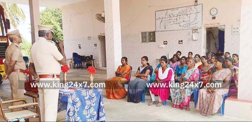 போச்சம்பள்ளியில் பொதுமக்களிடையே தீ பாதுகாப்பு விழிப்புணர்வு முகாம்.