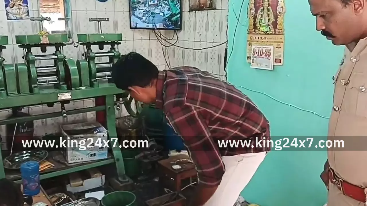 புதுகை: 4 பவுன் நகை கொள்ளை-தீவிர விசாரணை