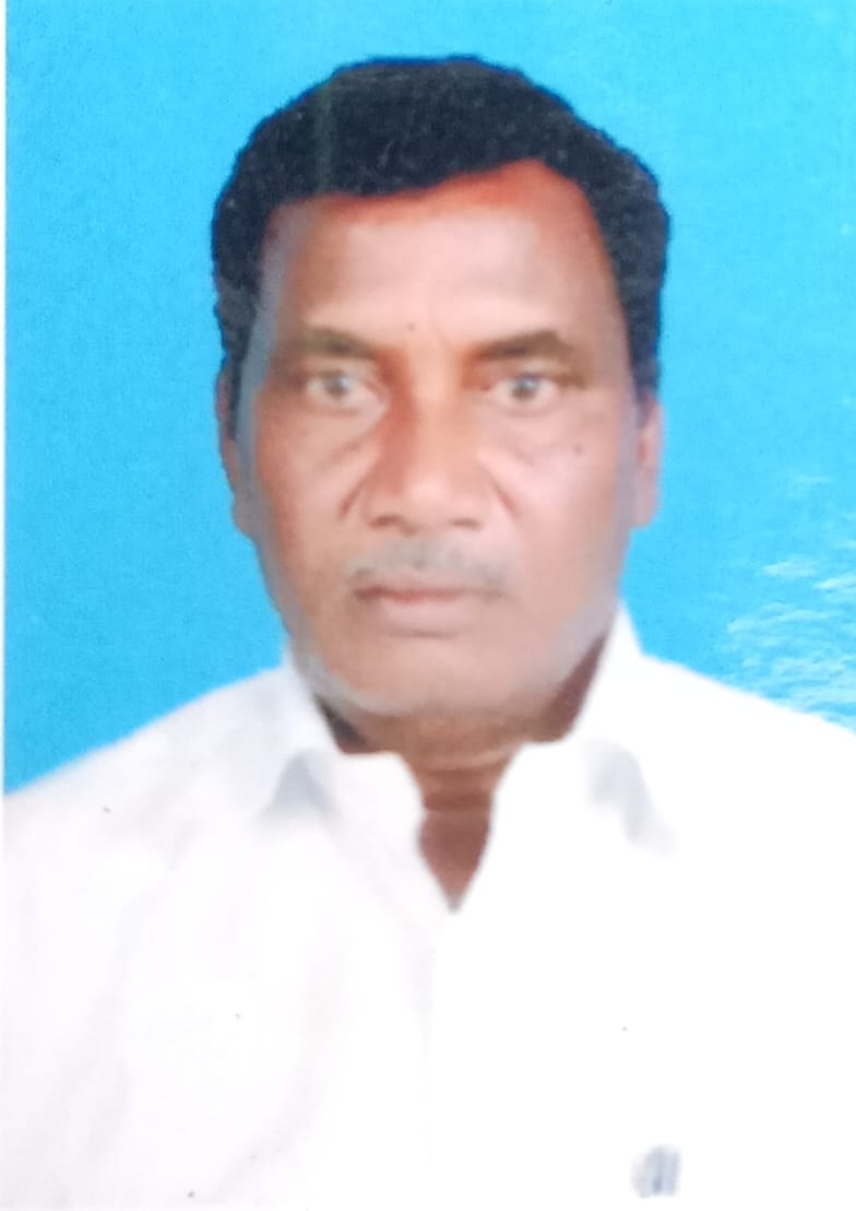 தேங்கி நின்ற மழை நீரில்சொல்லாமல் இருக்க டிவிஎஸ் 50 யை திருப்பியபோதுமுன்னாள் சென்ற கண்டனர் லாரி மீது மோதி இருவர் உயிரிழப்பு