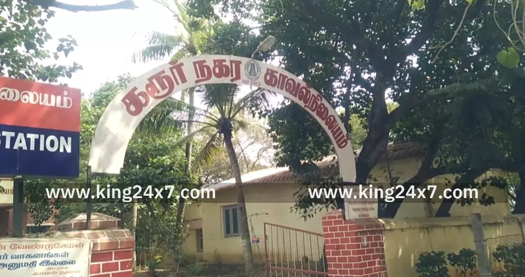 கோவிந்தம் பாளையம் அருகே டூவீலரில் சென்றவர் மீது லாரி மோதி விபத்து.வாலிபர் படுகாயம். கோவிந்தம் பாளையம் அருகே டூவீலரில் சென்றவர் மீது லாரி மோதி விபத்து.வாலிபர் படுகாயம்.