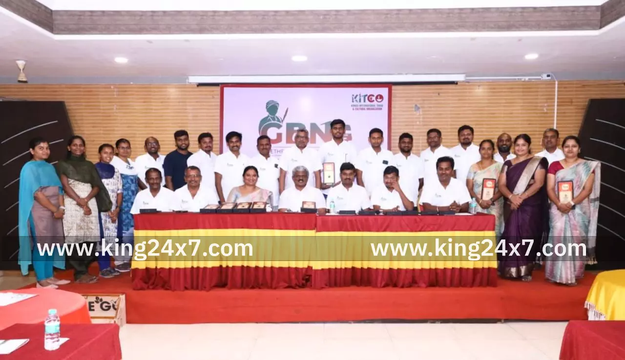 GBN அமைப்பின் வர்த்தக கூட்டம் தமிழ்நாடு வணிகர் சங்கங்களின் பேரமைப்பின் நாமக்கல் மாவட்ட தலைவர் ஜெயகுமார் பங்கேற்பு. GBN அமைப்பின் வர்த்தக கூட்டம் தமிழ்நாடு வணிகர் சங்கங்களின் பேரமைப்பின் நாமக்கல் மாவட்ட தலைவர் ஜெயகுமார் பங்கேற்பு.