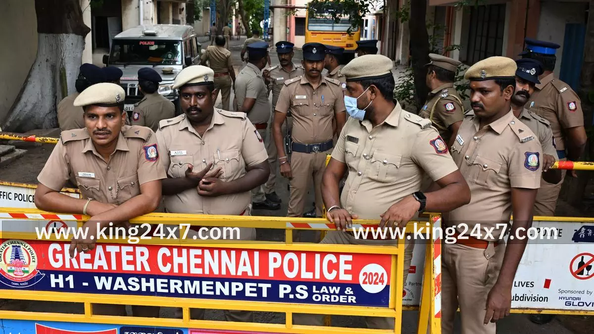 தீபாவளி பண்டிகை: சென்னையில் பாதுகாப்பு பணியில் 18 ஆயிரம் போலீஸார்