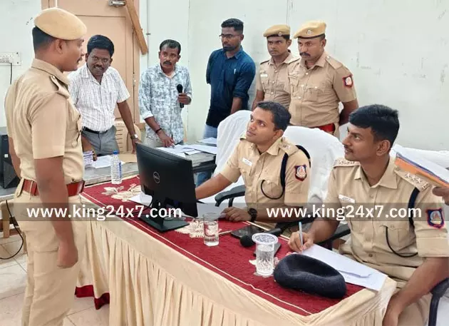 ஆயுதப்படை காவலர்கள் பணி மாறுதல் கலந்தாய்வு கூட்டம்! ஆயுதப்படை காவலர்கள் பணி மாறுதல் கலந்தாய்வு கூட்டம்!