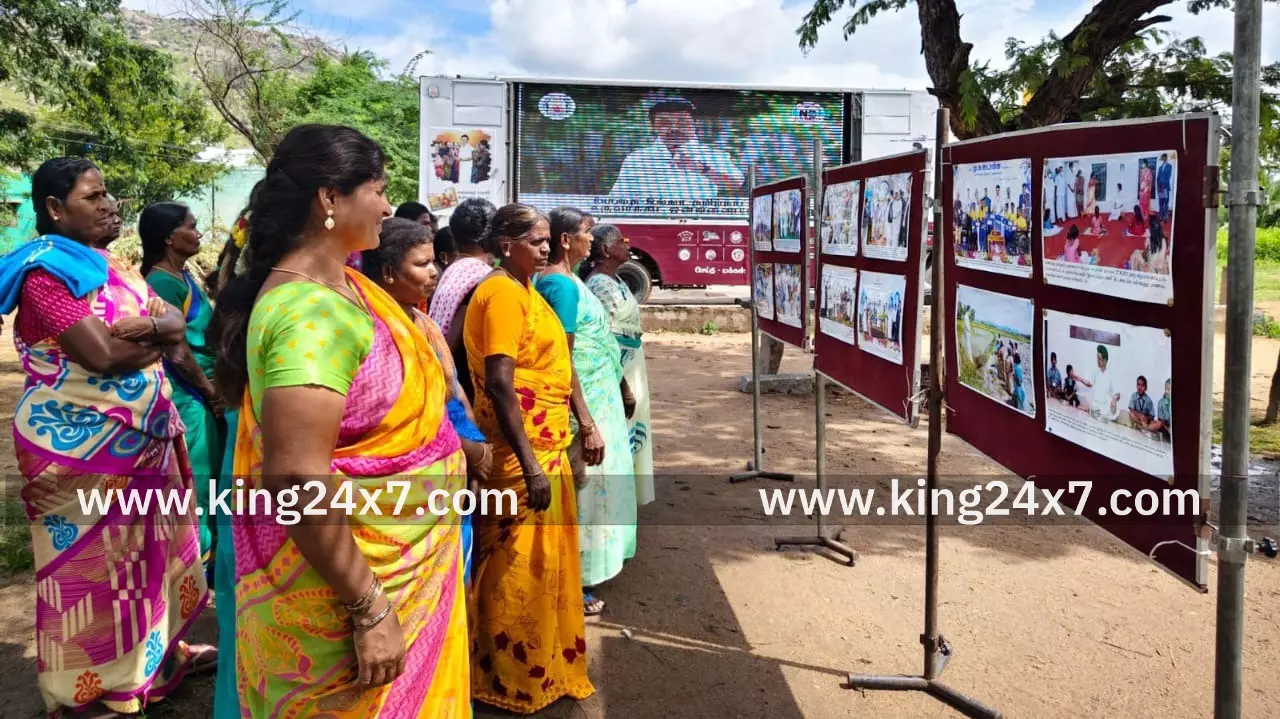 கிருஷ்ணகிரி அருகே அரசின் சாதனை விளக்க புகைப்படக் கண்காட்சி