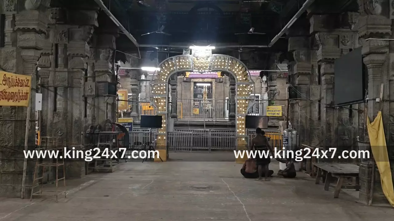 வெறிச்சோடி காணப்படும் திருப்பரங்குன்றம் முருகன் கோவில்