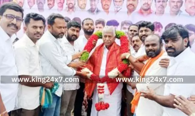 வேப்பனப்பள்ளி அருகே பொது மேடை கட்ட பூமிபூஜை-