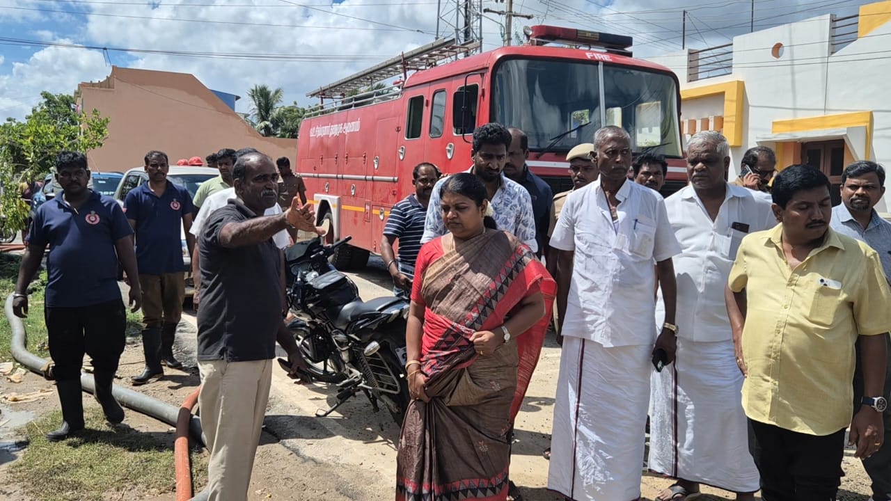 மழை பாதிக்கப்பட்ட பகுதிகளை அமைச்சர் கீதா ஜீவன் நேரில் ஆய்வு