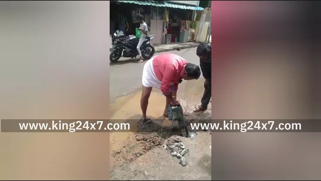 கோவை ரத்தினபுரியில் சாக்கடை பிரச்சனைக்கு தீர்வு ! கோவை ரத்தினபுரியில் சாக்கடை பிரச்சனைக்கு தீர்வு !