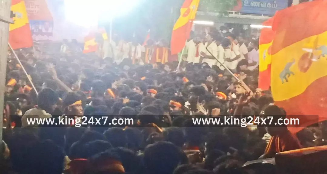 கரூர் துயர சம்பவம்- சிபிஐ தரப்பில் பதிவு செய்யப்பட்ட முதல் தகவல் அறிக்கை கரூர் நீதிமன்றத்தில் தாக்கல்.