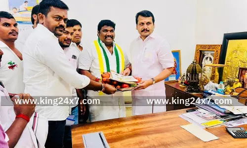 முன்னாள் அமைச்சர் செந்தில் பாலாஜியுடன் புதிய திராவிட கழக தலைவர் கே.எஸ்.ராஜ் கவுண்டர் சந்திப்பு!!