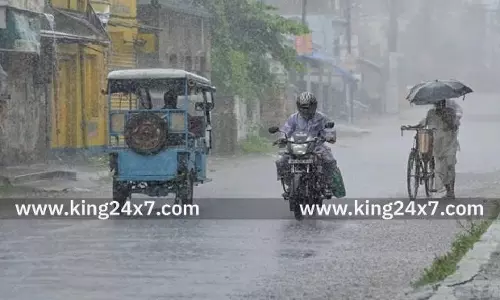 சென்னையில் கடந்த 24 மணி நேரத்தில் சராசரியாக 13.4 செ.மீ. மழைப் பதிவு!!! சென்னையில் கடந்த 24 மணி நேரத்தில் சராசரியாக 13.4 செ.மீ. மழைப் பதிவு!!!