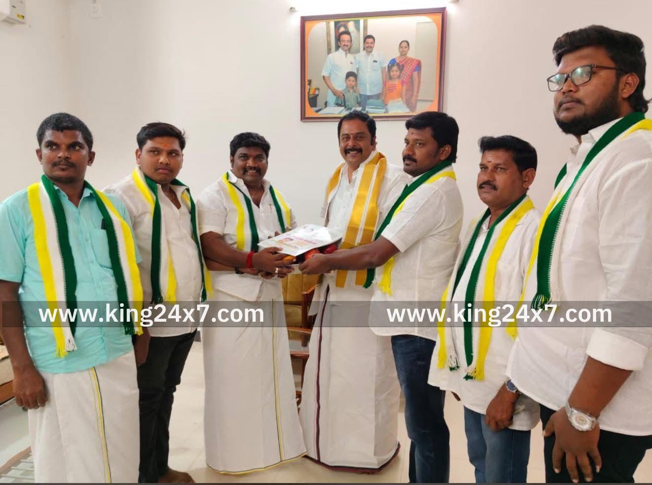 ஈரோடு நாடாளுமன்ற உறுப்பினர் கே.இ.பிரகாஷ் உடன் கே.எஸ்.ராஜ் கவுண்டர் சந்திப்பு!!