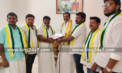 ஈரோடு நாடாளுமன்ற உறுப்பினர் கே.இ.பிரகாஷ் உடன் கே.எஸ்.ராஜ் கவுண்டர் சந்திப்பு!!