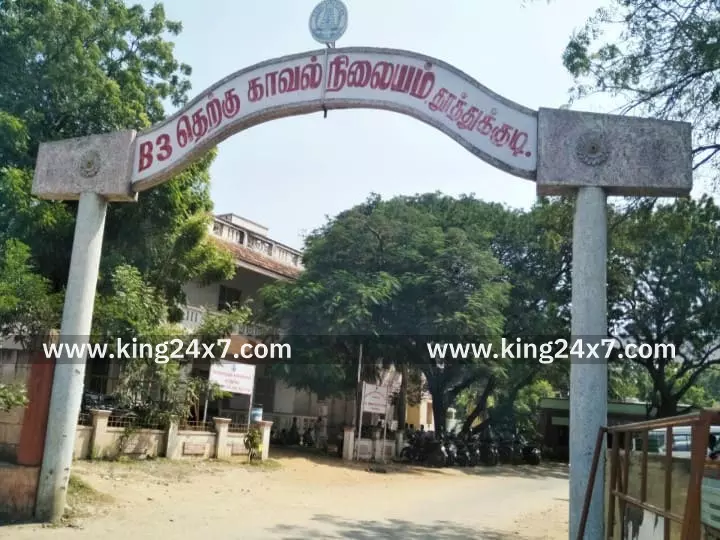 காவல் நிலையம் முன் பெண் தீக்குளிக்க முயற்சி!