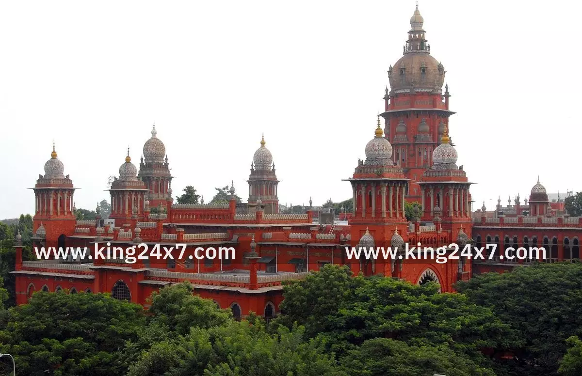 கரூர் நெரிசல்: முன் ஜாமீன் மனுவை புஸ்ஸி ஆனந்த் வாபஸ் பெற்றதால் ஐகோர்ட் தள்ளுபடி