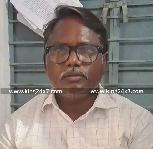 காவேரிப்பட்டணம் அருகே லஞ்சம் வாங்கிய வி.ஏ.ஒ. கைது.