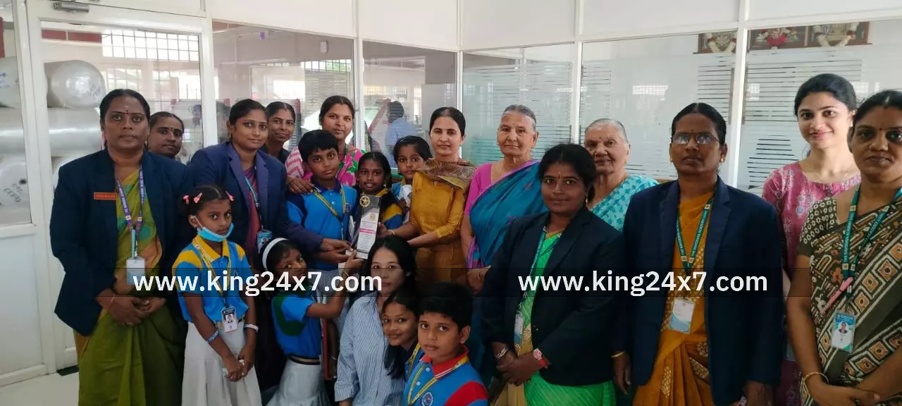 நவோதயா பள்ளி மாணவர்கள் மேற்கொண்ட கல்விக் களப்பயணம். நவோதயா பள்ளி மாணவர்கள் மேற்கொண்ட கல்விக் களப்பயணம்.