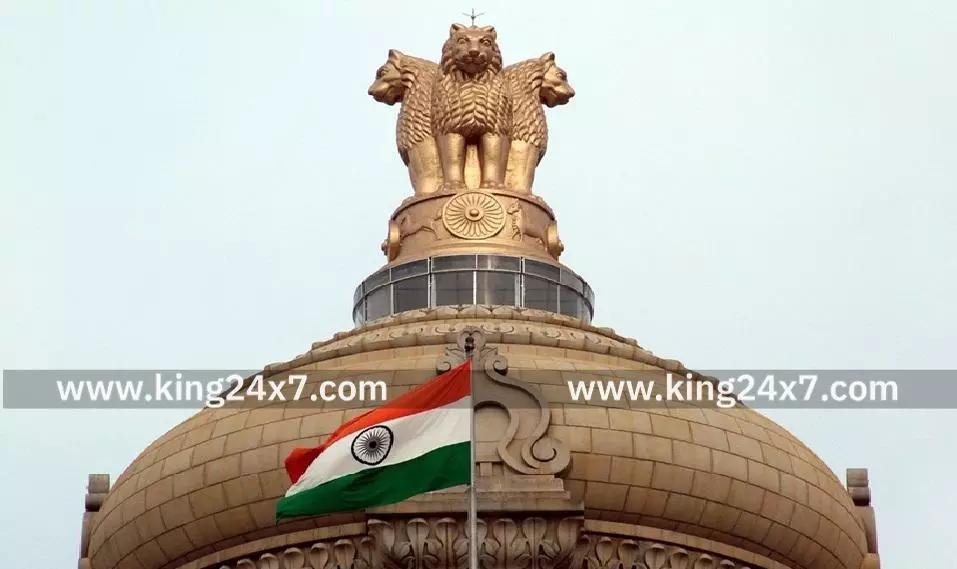 தமிழ்நாட்டைச் சேர்ந்த 5 பேருக்கு ஐ.ஏ.எஸ். அதிகாரிகளாக பதவி உயர்வு அளித்து ஒன்றிய அரசு உத்தரவு தமிழ்நாட்டைச் சேர்ந்த 5 பேருக்கு ஐ.ஏ.எஸ். அதிகாரிகளாக பதவி உயர்வு அளித்து ஒன்றிய அரசு உத்தரவு