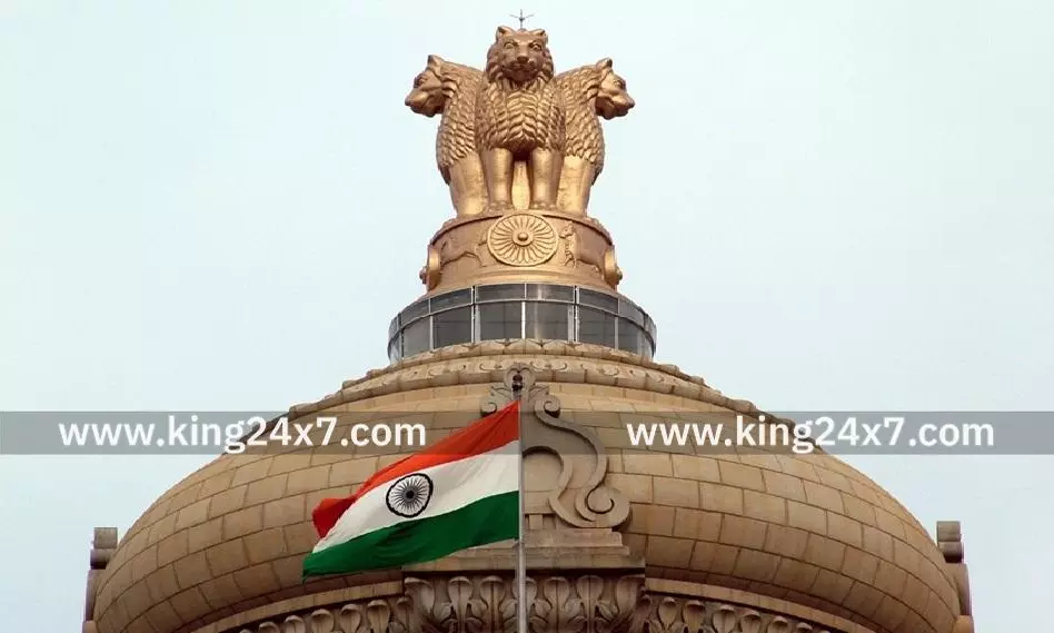 தமிழ்நாட்டைச் சேர்ந்த 5 பேருக்கு ஐ.ஏ.எஸ். அதிகாரிகளாக பதவி உயர்வு அளித்து ஒன்றிய அரசு உத்தரவு